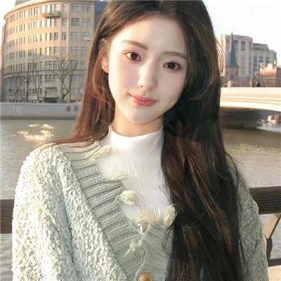 雪中的奇羊 海报