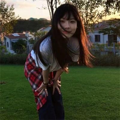 月上心辰 海报